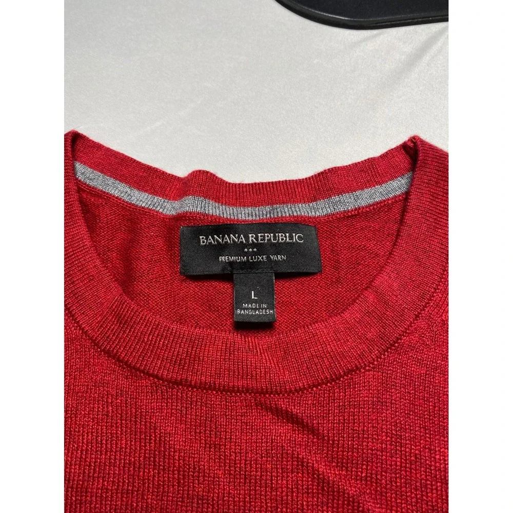 Banana Republic Premium Luxe Yarn Red Crew Neck Sweater Cotton Silk Cashmere L